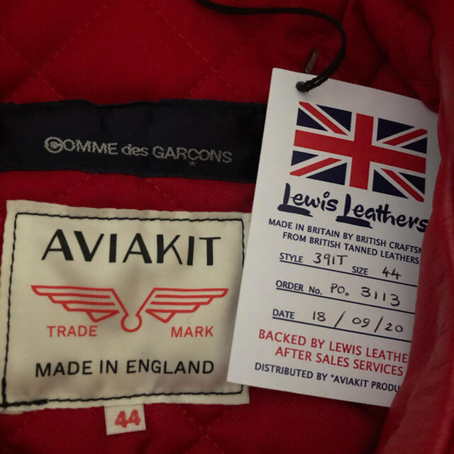 Lewis Leathers(ルイスレザー)の20awコムデギャルソン青山限定ルイスレザー ライトニング赤44新品未使用 メンズのジャケット/アウター(ライダースジャケット)の商品写真