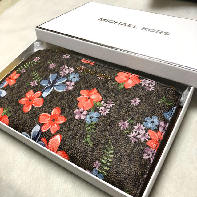 Michael Kors(マイケルコース)のかりん様専用💖michael kors マイケルコース 長財布 メンズのファッション小物(長財布)の商品写真