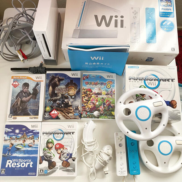 Wii(ウィー)の再値下げ　wii 本体　ソフト5本　セット　 エンタメ/ホビーのゲームソフト/ゲーム機本体(家庭用ゲーム機本体)の商品写真