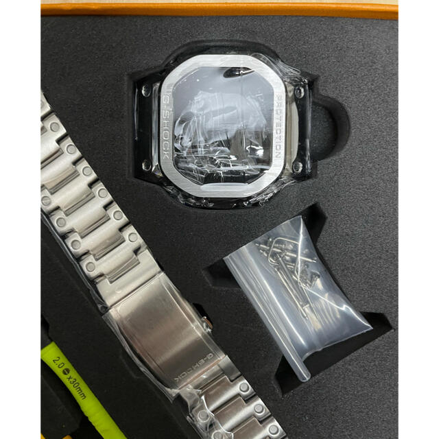 G-SHOCK(ジーショック)のG-SHOCK DW-5600 フルメタル カスタム用 セット シルバー メンズの時計(金属ベルト)の商品写真