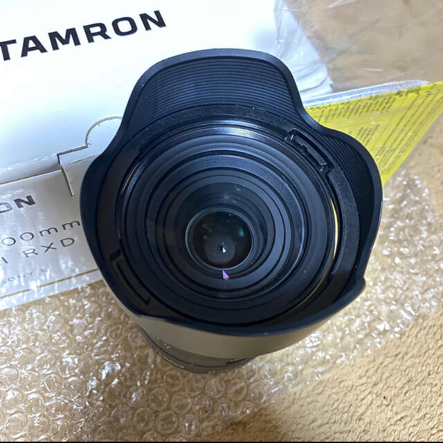 TAMRON(タムロン)のtamron タムロン 28-200mm F/2.8-5.6 Di Ⅲ RXD スマホ/家電/カメラのカメラ(レンズ(ズーム))の商品写真