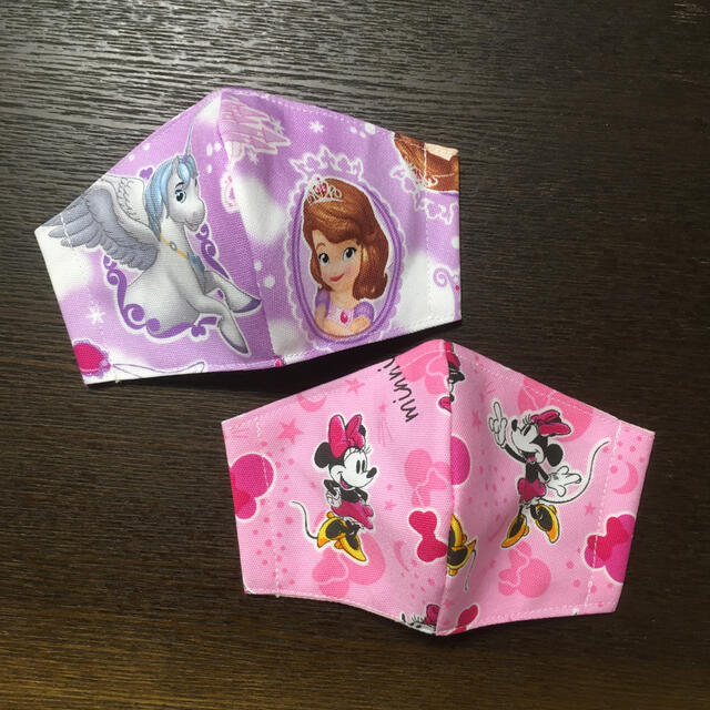 Disney(ディズニー)のハンドメイド　インナーマスク　キッズ用　ミニー　ソフィア　2枚セット ハンドメイドのキッズ/ベビー(外出用品)の商品写真