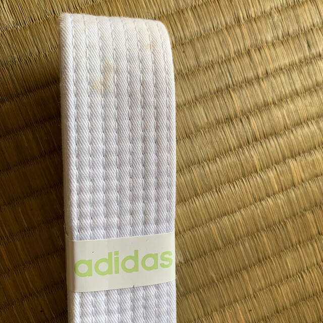 adidas(アディダス)のアディダス　白帯 スポーツ/アウトドアのスポーツ/アウトドア その他(相撲/武道)の商品写真