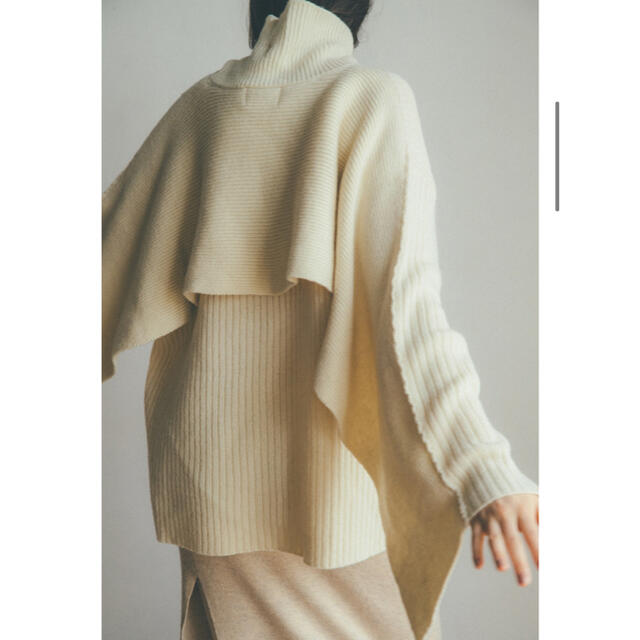 CLANE♡back frill turtle neck knit