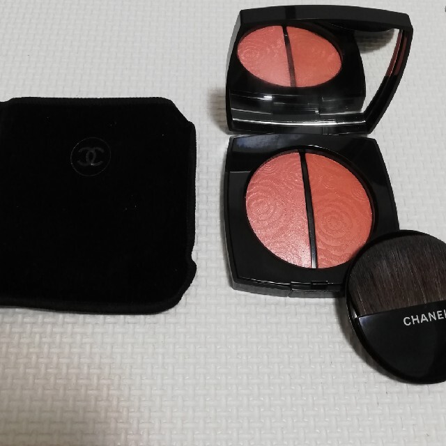 CHANEL　フェイスパウダー