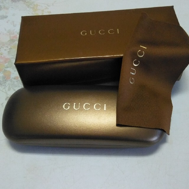 GUCCI サングラスケース メガネケース 眼鏡ケース グッチ 通販