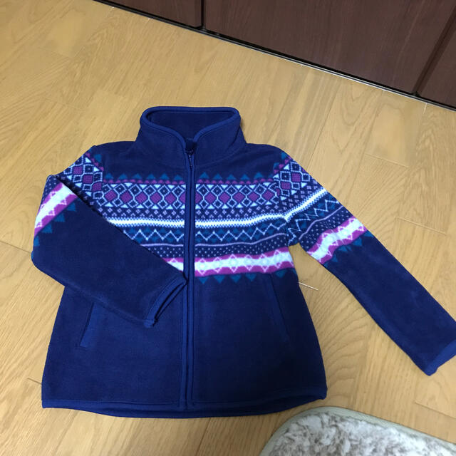 UNIQLO(ユニクロ)の【新品】ユニクロ　フリース　110 キッズ/ベビー/マタニティのキッズ服女の子用(90cm~)(ジャケット/上着)の商品写真