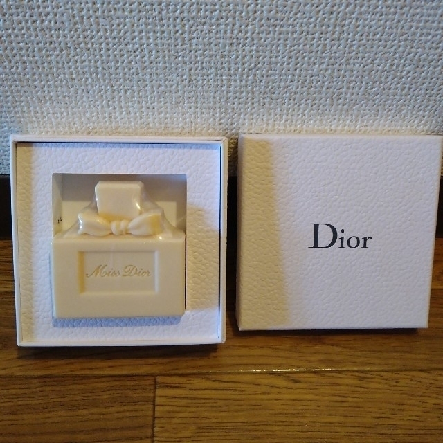 Christian Dior(クリスチャンディオール)のDior 　ノベルティ　石鹸 コスメ/美容のボディケア(ボディソープ/石鹸)の商品写真