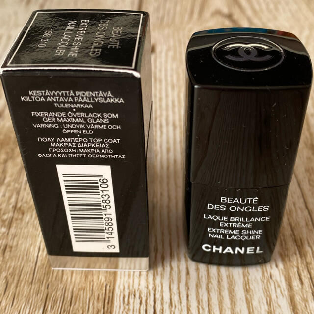 CHANEL(シャネル)のシャネル　トップコート　ネイル コスメ/美容のネイル(ネイルトップコート/ベースコート)の商品写真