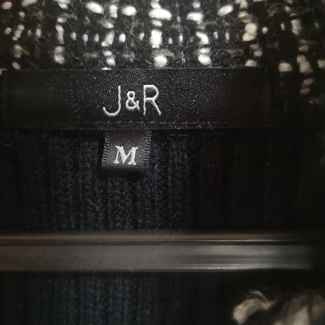 J&R(ジェイアンドアール)のJ&R ジャケット レディースのジャケット/アウター(ノーカラージャケット)の商品写真