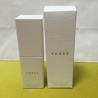 スリー(THREE)のTHREE 美白美容液(美容液)