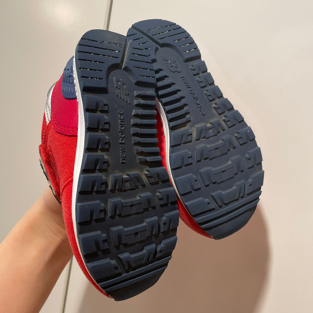 New Balance(ニューバランス)の美品　15センチ　ニューバランススニーカー キッズ/ベビー/マタニティのキッズ靴/シューズ(15cm~)(スニーカー)の商品写真