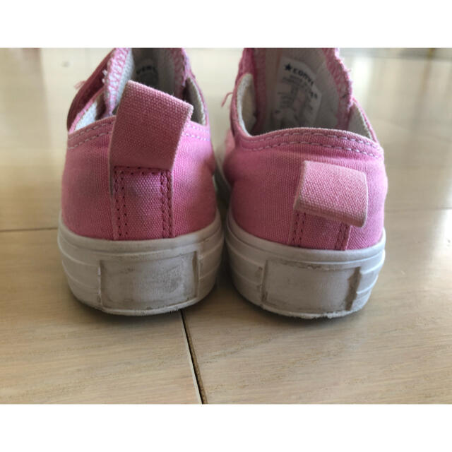 CONVERSE(コンバース)のコンバース　女の子靴 キッズ/ベビー/マタニティのキッズ靴/シューズ(15cm~)(スニーカー)の商品写真