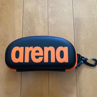 アリーナ(arena)のアリーナ　ゴーグルケース　送料込み　トレーニング(トレーニング用品)