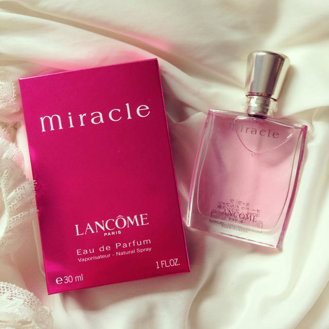 LANCOME(ランコム)のランコム  miracle 新品未使用 コスメ/美容の香水(香水(女性用))の商品写真