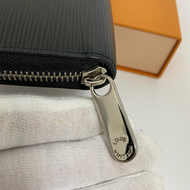 超人気の LOUIS VUITTON ☆極美品☆ルイヴィトン エピ ジッピー