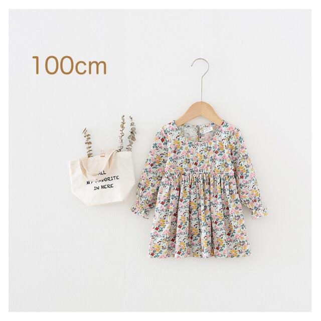 【新品】ワンピース 花柄 100cm キッズ 子供服 春夏 総柄  かわいい キッズ/ベビー/マタニティのキッズ服女の子用(90cm~)(ワンピース)の商品写真