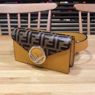 フェンディ(FENDI)のまいまい様の 超美品 フェンディ 現行 ベルトバッグ ポシェット FF柄 (ボディバッグ/ウエストポーチ)