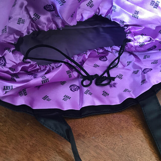 ANNA SUI(アナスイ)のANNA SUI  トートバッグ　チャーム付き レディースのバッグ(トートバッグ)の商品写真
