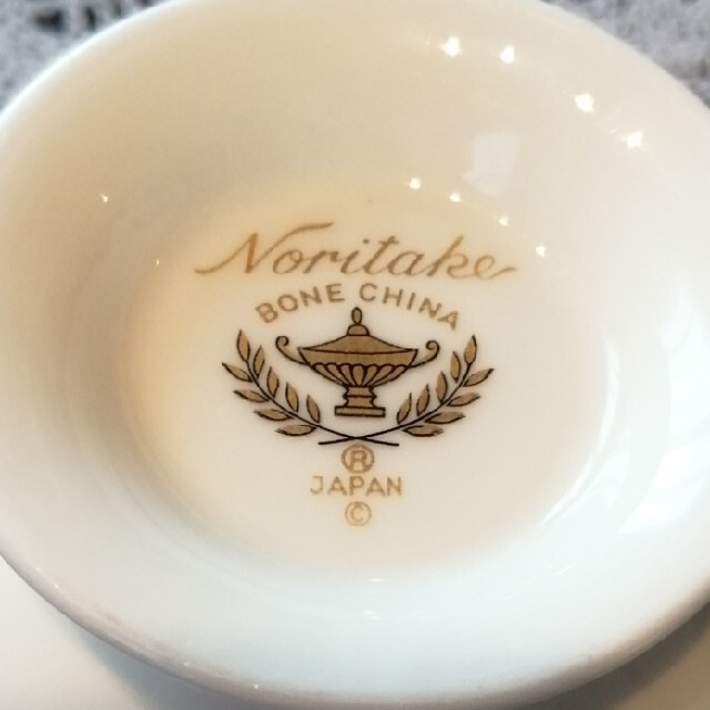 Noritake(ノリタケ)の【ノリタケ】アフロディーテ（旧）カップ&ソーサー🌸1客 インテリア/住まい/日用品のキッチン/食器(食器)の商品写真