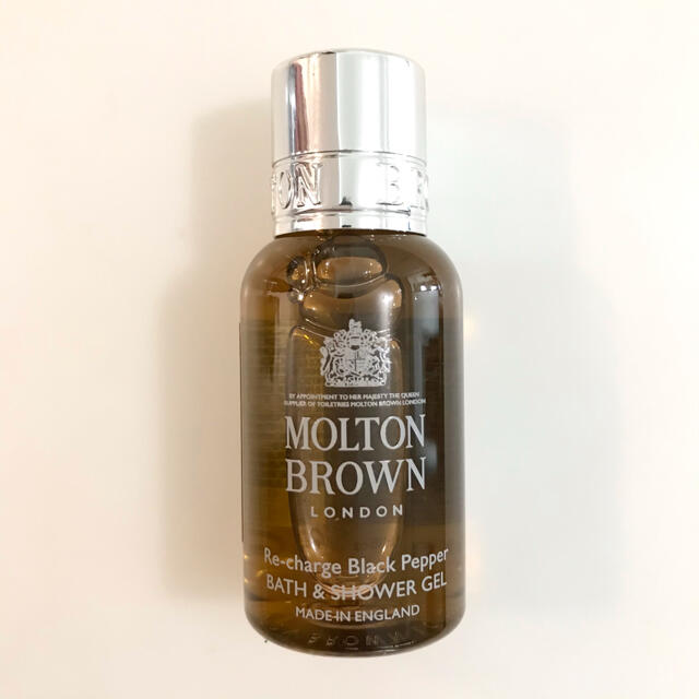 MOLTON BROWN(モルトンブラウン)の【専用】ブラックペッパー、ロシアンレザー、ジャスミン コスメ/美容のボディケア(ボディソープ/石鹸)の商品写真