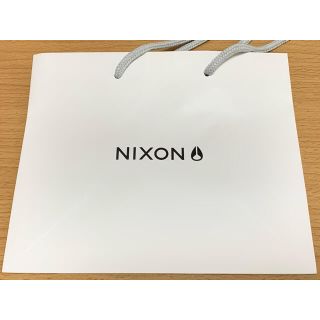 ニクソン(NIXON)のブランド紙袋(ショップ袋)