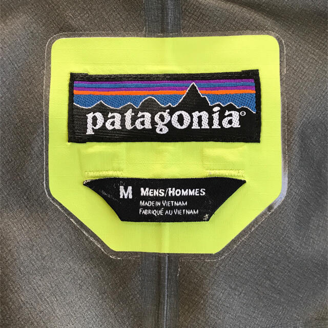 patagonia(パタゴニア)のパタゴニア　アルパインジャケット　Mサイズ　patagonia proshell スポーツ/アウトドアのスノーボード(ウエア/装備)の商品写真