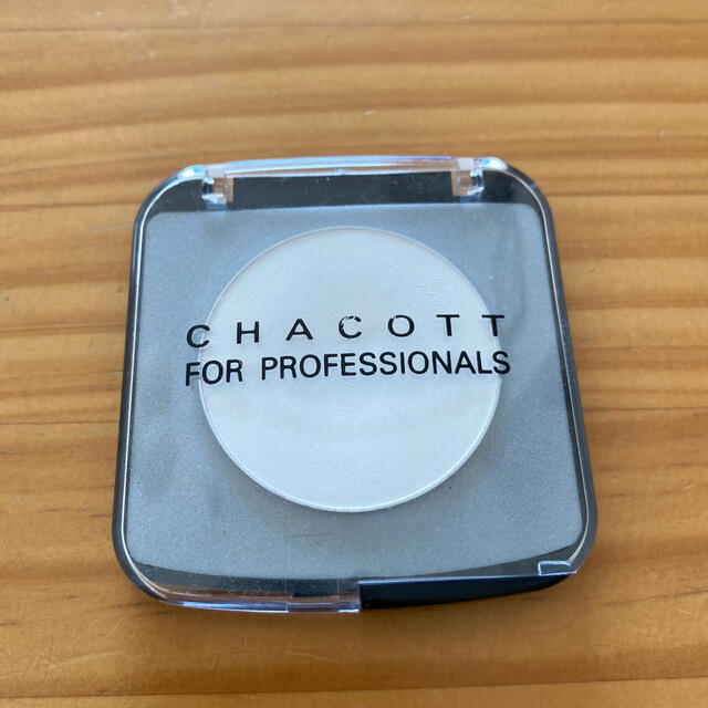 CHACOTT(チャコット)のチャコット　メイクアップカラーバリエーション　スノーホワイト　624 コスメ/美容のベースメイク/化粧品(アイシャドウ)の商品写真
