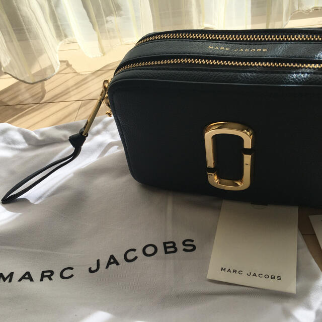 MARCJACOBSMARC JACOBS 未使用新品保存袋付ショルダーバッグ