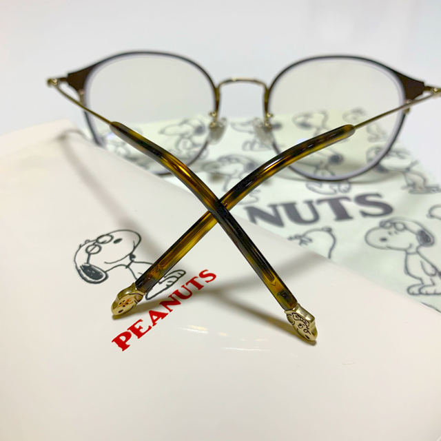 Zoff(ゾフ)の【non様 専用】Zoff スヌーピー 眼鏡 セット レディースのファッション小物(サングラス/メガネ)の商品写真