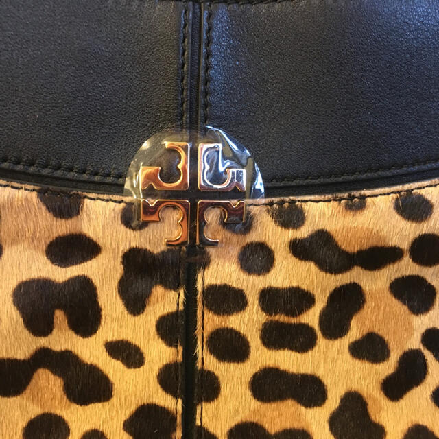 Tory Burch(トリーバーチ)の💕新品💕トリーバーチ　ハラコ豹柄ショルダーバッグ レディースのバッグ(ショルダーバッグ)の商品写真