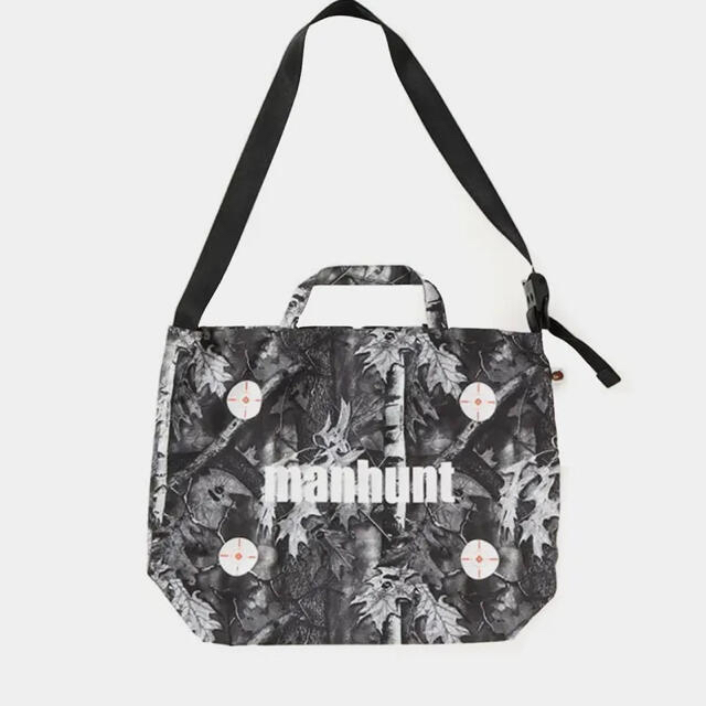 A BATHING APE(アベイシングエイプ)のBAPE FOREST CAMO SHOULDER TOTE メンズのバッグ(トートバッグ)の商品写真