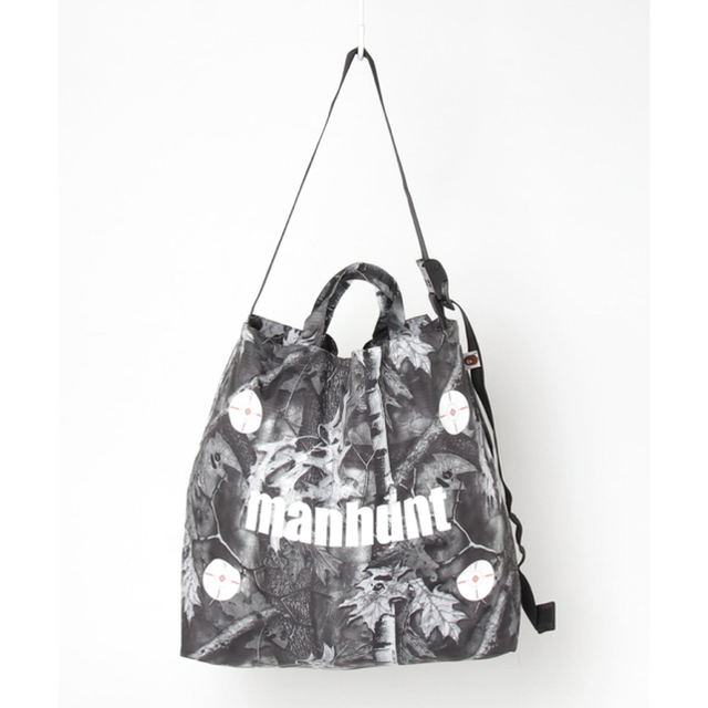 A BATHING APE(アベイシングエイプ)のBAPE FOREST CAMO SHOULDER TOTE メンズのバッグ(トートバッグ)の商品写真