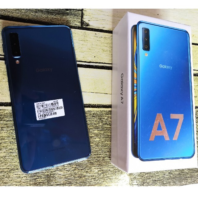 galaxy A7 ギャラクシー