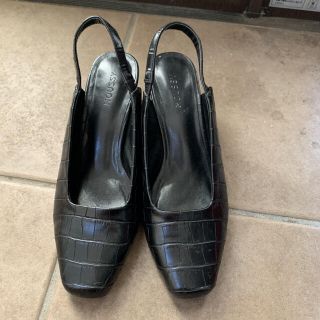 マウジー(moussy)の専用出品　SQUARE TOE STRAP PUMPS(ハイヒール/パンプス)