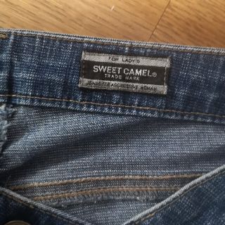 スウィートキャメル(SweetCamel)のSWEETCAMEL  ジーンズ(デニム/ジーンズ)