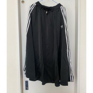 アディダス(adidas)のadidas ロング　サテン　スカート(ロングスカート)