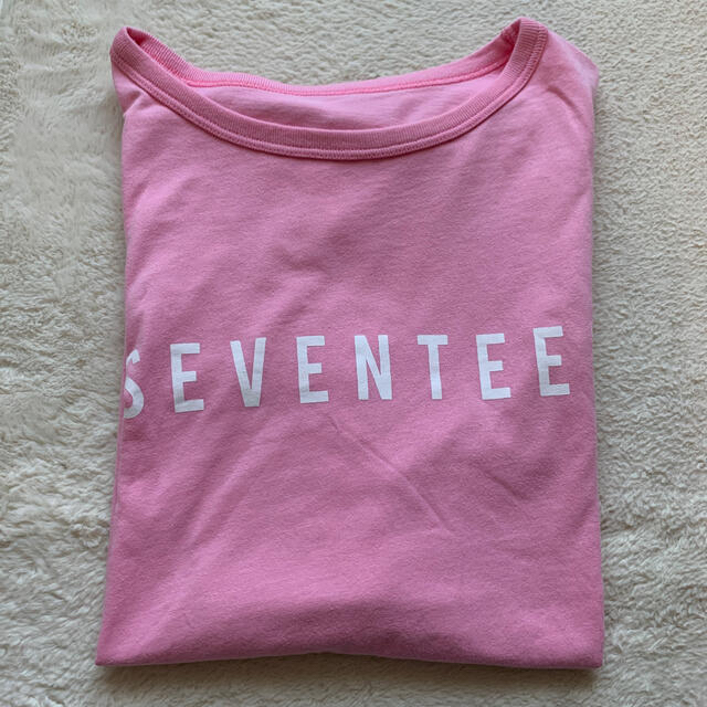 SEVENTEEN(セブンティーン)のSEVENTEEN セブチ Tシャツ ピンク DIAMOND EDGE エンタメ/ホビーのタレントグッズ(アイドルグッズ)の商品写真