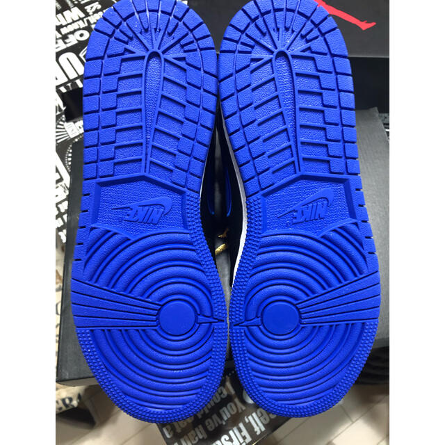 NIKE(ナイキ)のナイキ エアジョーダン1 ハイ フライイーズ　ジュニア　24.5cm 新品　 メンズの靴/シューズ(スニーカー)の商品写真