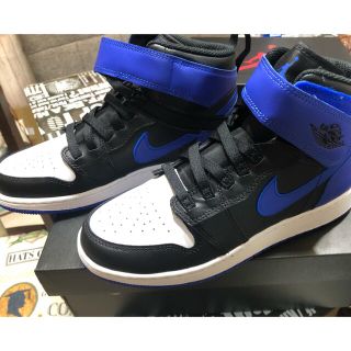 ナイキ(NIKE)のナイキ エアジョーダン1 ハイ フライイーズ　ジュニア　24.5cm 新品　(スニーカー)