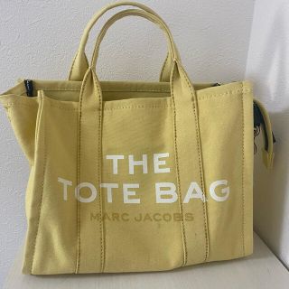 MARC JACOBS(トートバッグ ・ イエロー/黄色系)のフリマ MARC JACOBS(トートバッグ ・ イエロー/黄色系)のフリマ