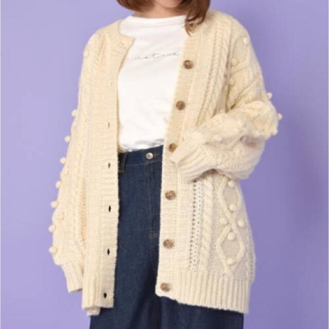 W Closet ポンポン付きケーブル編みカーディガン ホワイト の通販 By 家具屋さん S Shop ダブルクローゼットならラクマ W Closet ポンポン付きケーブル編みカーディガン ホワイト の通販 By 家具屋さん S Shop ダブルクローゼットならラクマ