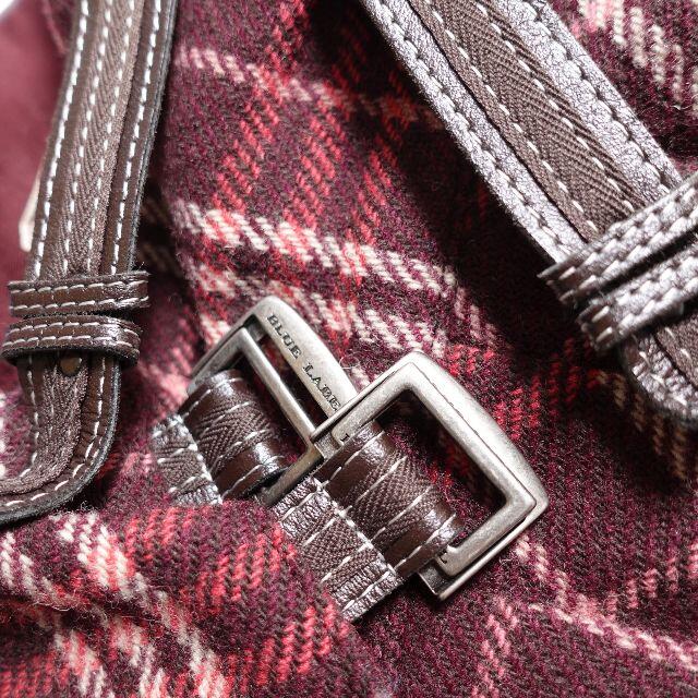 BURBERRY(バーバリー)の[BURBERRY]　スカート　レディース　レッド レディースのスカート(ミニスカート)の商品写真