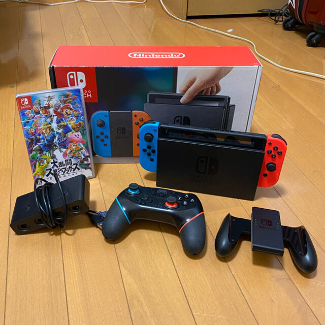 【美品】任天堂スイッチ本体&大乱闘スマッシュブラザーズ　セットゲームソフト/ゲーム機本体