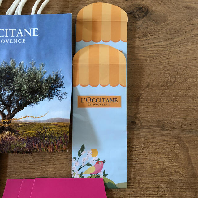 L'OCCITANE(ロクシタン)のchi様専用　ロクシタン　ショップ袋 レディースのバッグ(ショップ袋)の商品写真