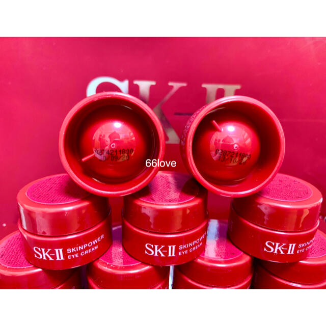 SK-II(エスケーツー)の2020年新製品1個2.5g　SK-II エスケーツースキンパワーアイクリーム コスメ/美容のスキンケア/基礎化粧品(アイケア/アイクリーム)の商品写真