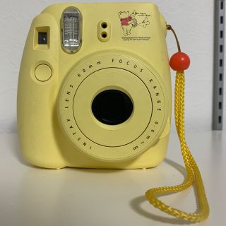 フジフイルム(富士フイルム)のチェキ本体 instax mini8 プーさん　チェキ(フィルムカメラ)