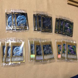 ユウギオウ(遊戯王)の遊戯王　ブルーアイズ　レッドアイズ　ブラックマジシャン　未開封 3セット(シングルカード)