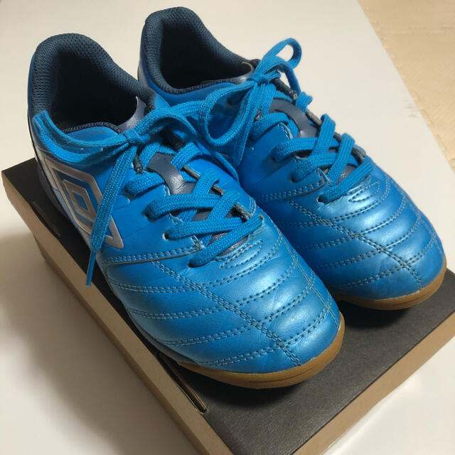 Umbro アンブロ Umbro アクセレイター 22 5 サッカー フットサルシューズの通販 By Mzksgmt S Shop アンブロ ならラクマ