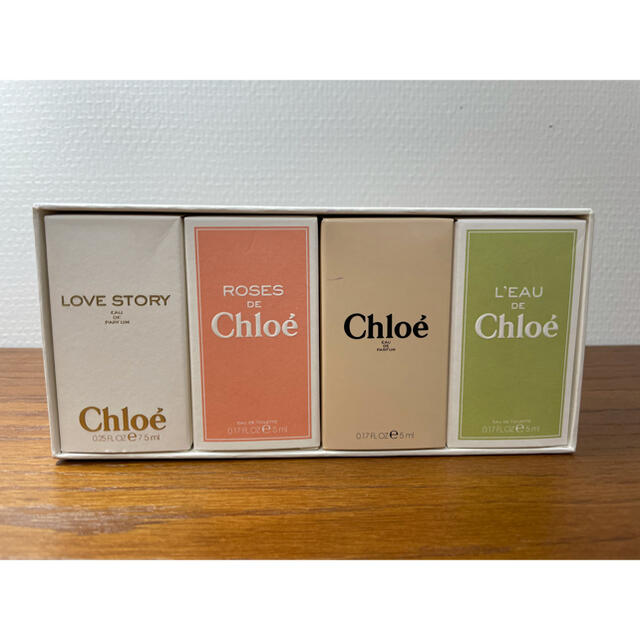 Chloe(クロエ)のChloe クロエ　香水ミニボトルセット コスメ/美容の香水(香水(女性用))の商品写真